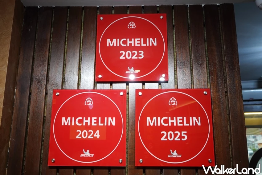 開在體育館的吉隆坡美食！碧華樓  米其林必比登推薦 在充滿歷史氣息的體育館品嚐粵菜。