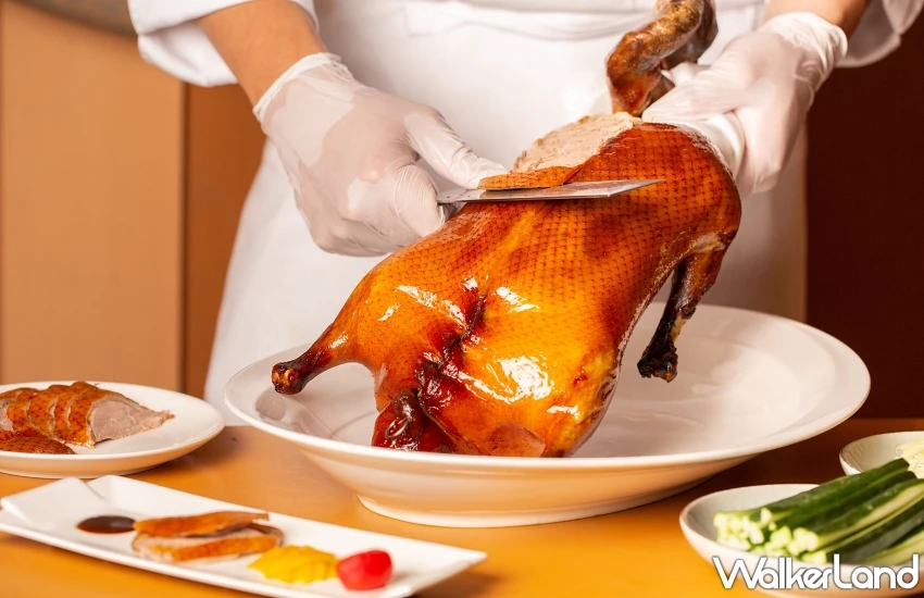 台北萬豪線上旅展「買1送1」限時快閃，必搶千元有找自助餐、冠軍烤鴨、高空牛排最低67折起。