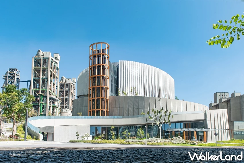 花蓮旅遊新亮點！台泥DAKA推出鸚鵡螺圖書館奇幻之旅，探索文明與自然的永續之路。