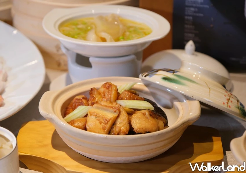 烤鴨1190元搶吃！信義區新開「芯聚苑」必吃菜推薦，4大優惠吃起來。