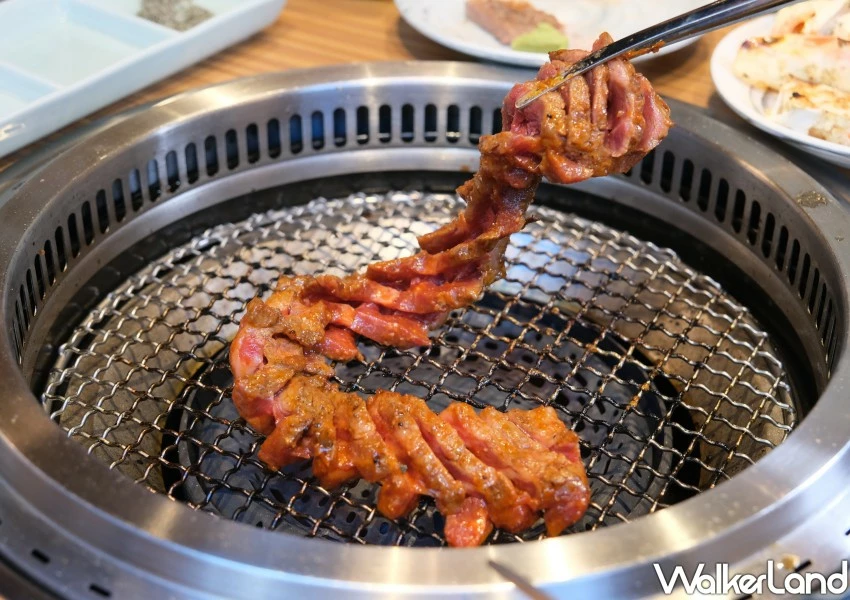 新莊燒肉控朝聖!日本人氣「燒肉の名門 赤虎」插旗,5大必點推薦。