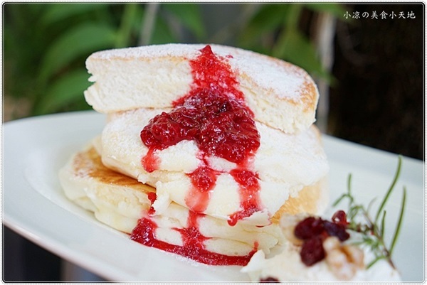 Hecho做咖啡 /美食窩客 小凉 提供