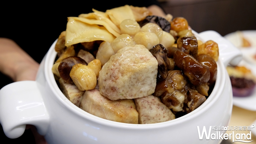 新北耶誕城 限定版桑塔熊甜心杯 / WalkerLand窩客島提供