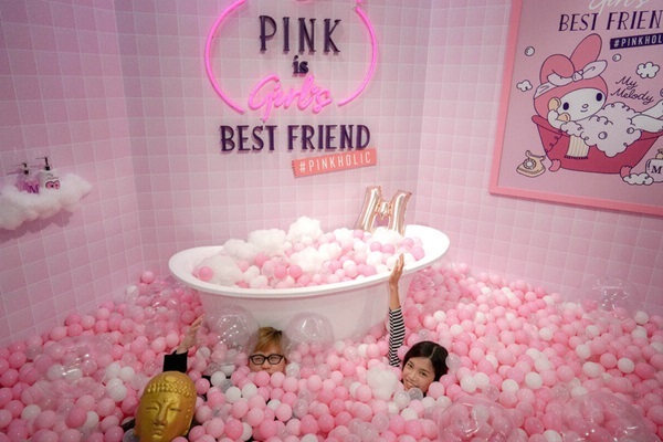 三麗鷗粉紅閨蜜期間限定店 /美食窩客 魔王的碗公 提供