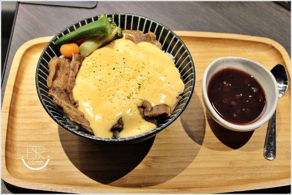 開丼