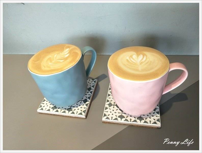 初米咖啡台中一中店 /美食窩客 雙子喵 Penny Life 提供