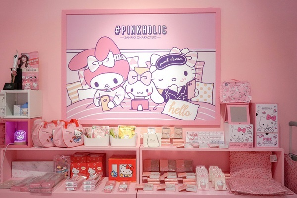 三麗鷗粉紅閨蜜期間限定店 /美食窩客 魔王的碗公 提供