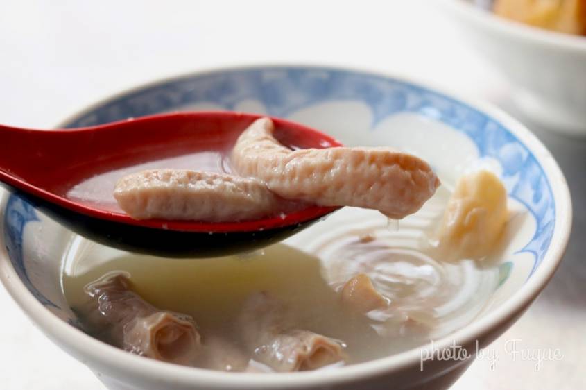 美食窩客 Fuyue 推薦 貴陽街四神湯.筒仔米糕/ WalkerLand窩客島 整理提供