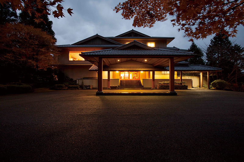 箱根芦ノ湖畔 蛸川温泉 龍宮殿