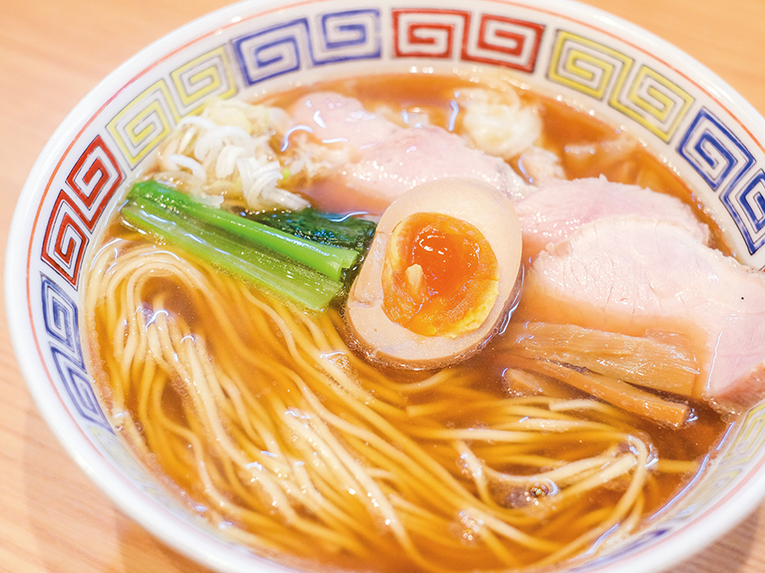 ほっこり中華そば もつけ