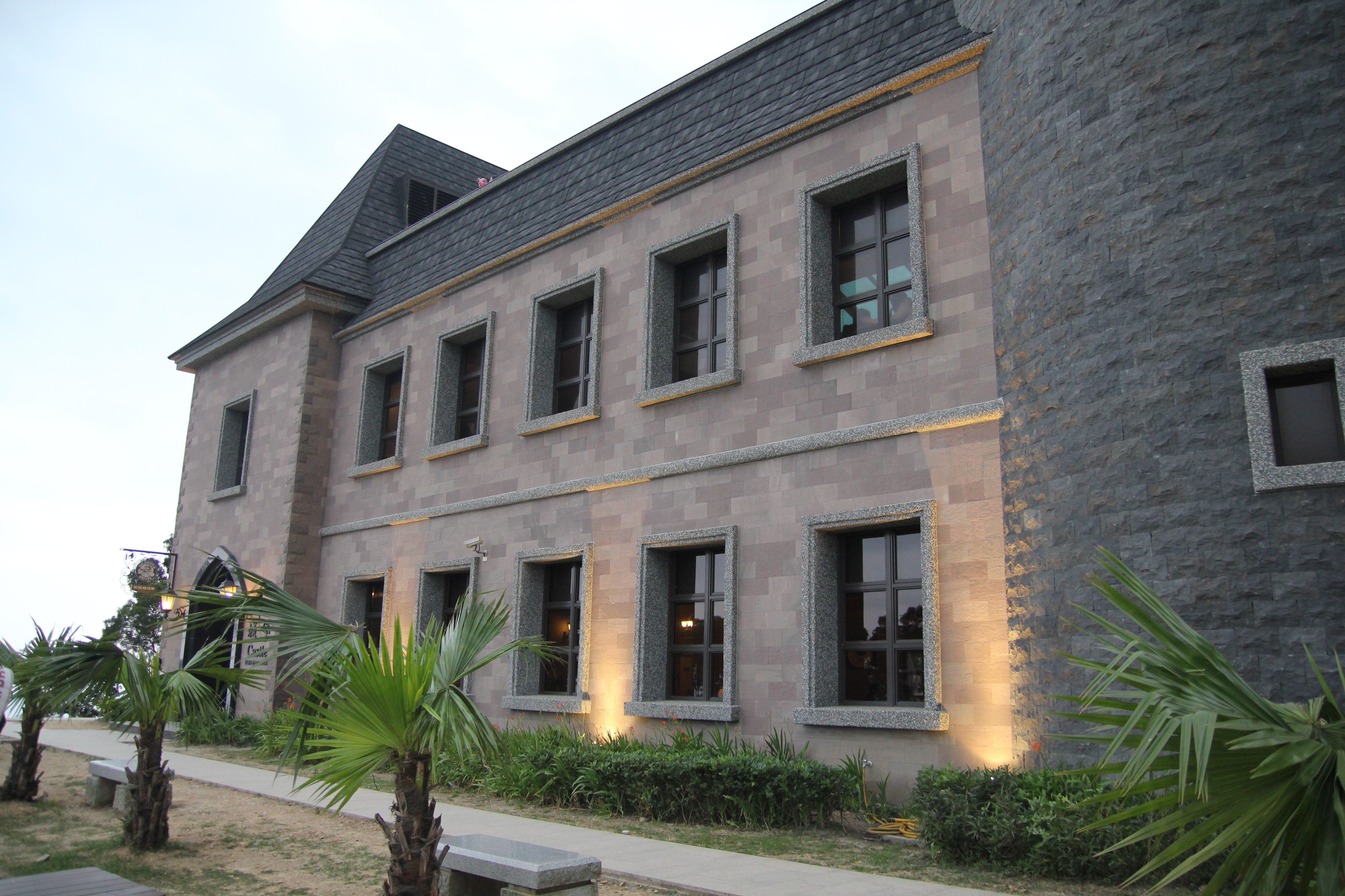 金車伯朗咖啡城堡