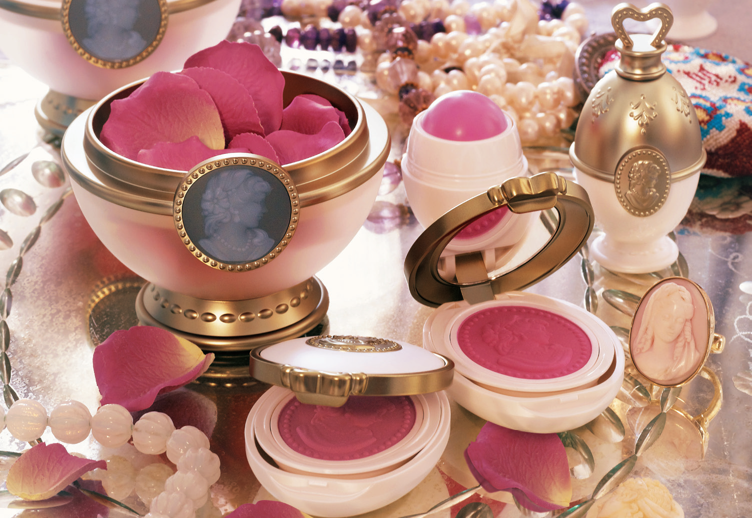 Les Merveilleuses Ladurée (台北忠孝SOGO)