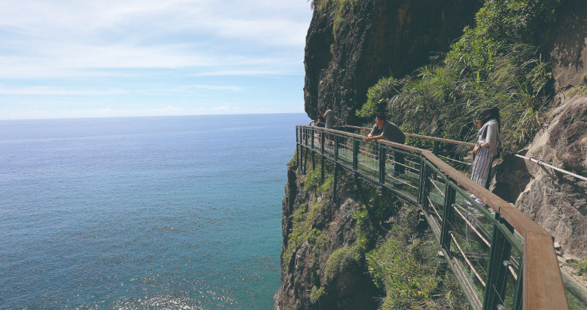 親不知子天空步道