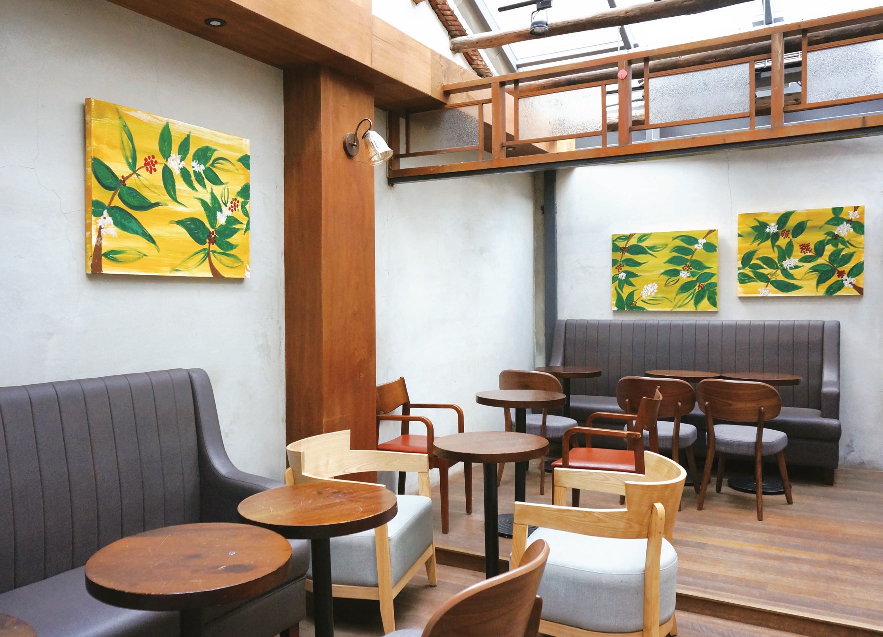 路易莎咖啡LOUISA COFFEE (北投社3rd直營店)