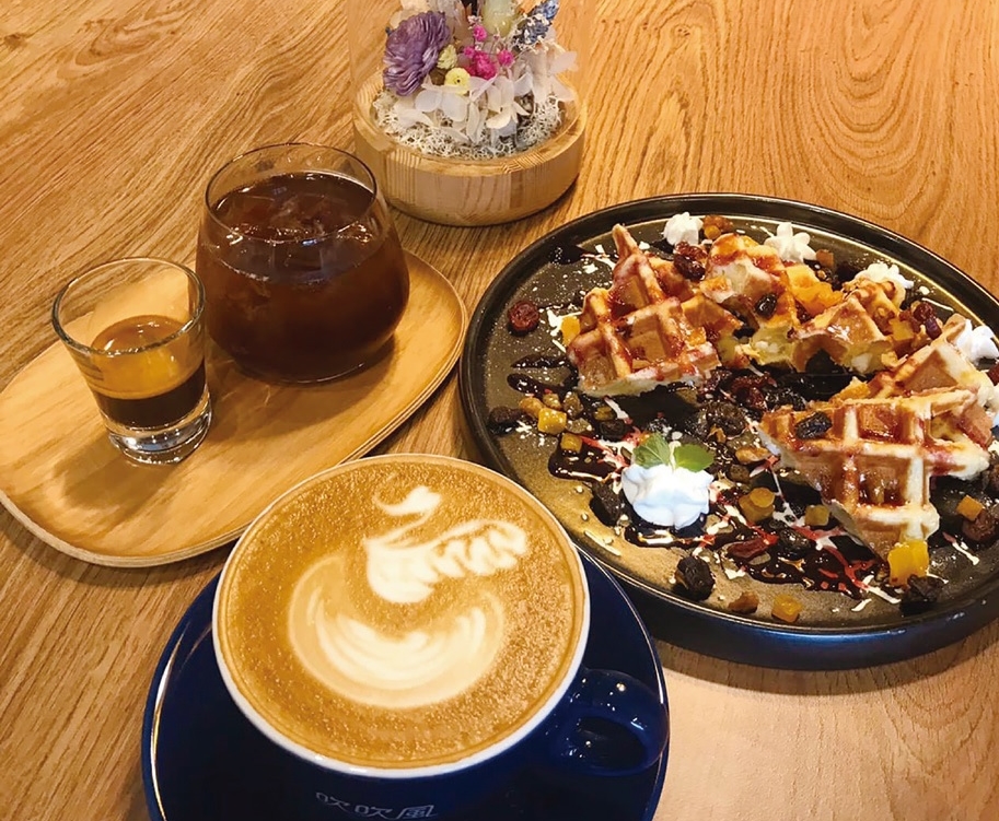 吹吹風精品咖啡館 (亞果安平店)