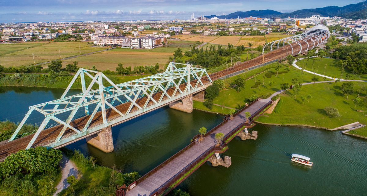 冬山河森林公園 生態綠舟