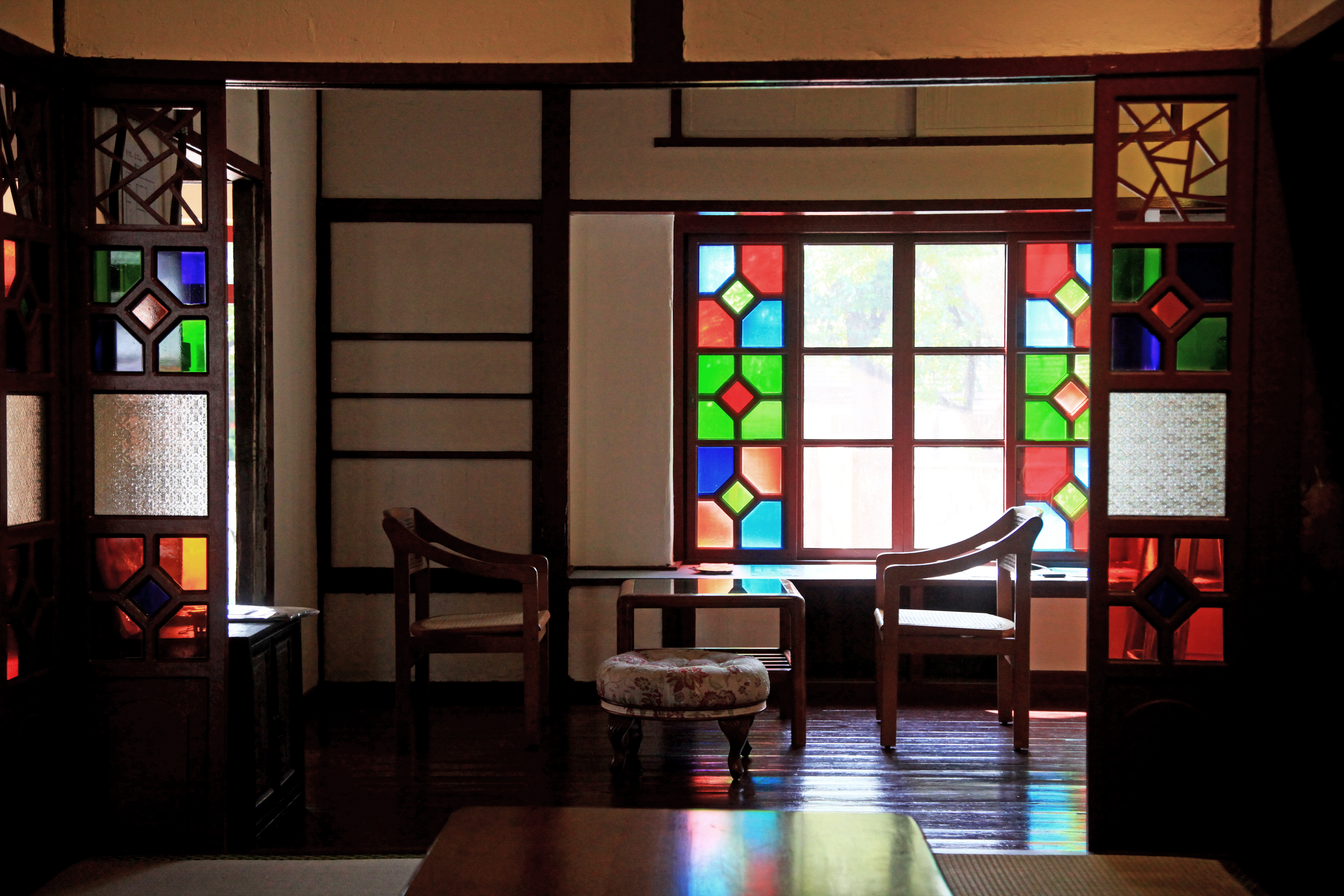 A Touch of Zen Guest House 眷村戀影民宿 (高雄市民宿100號)