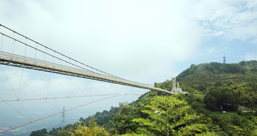 梅山太平雲梯遊客中心