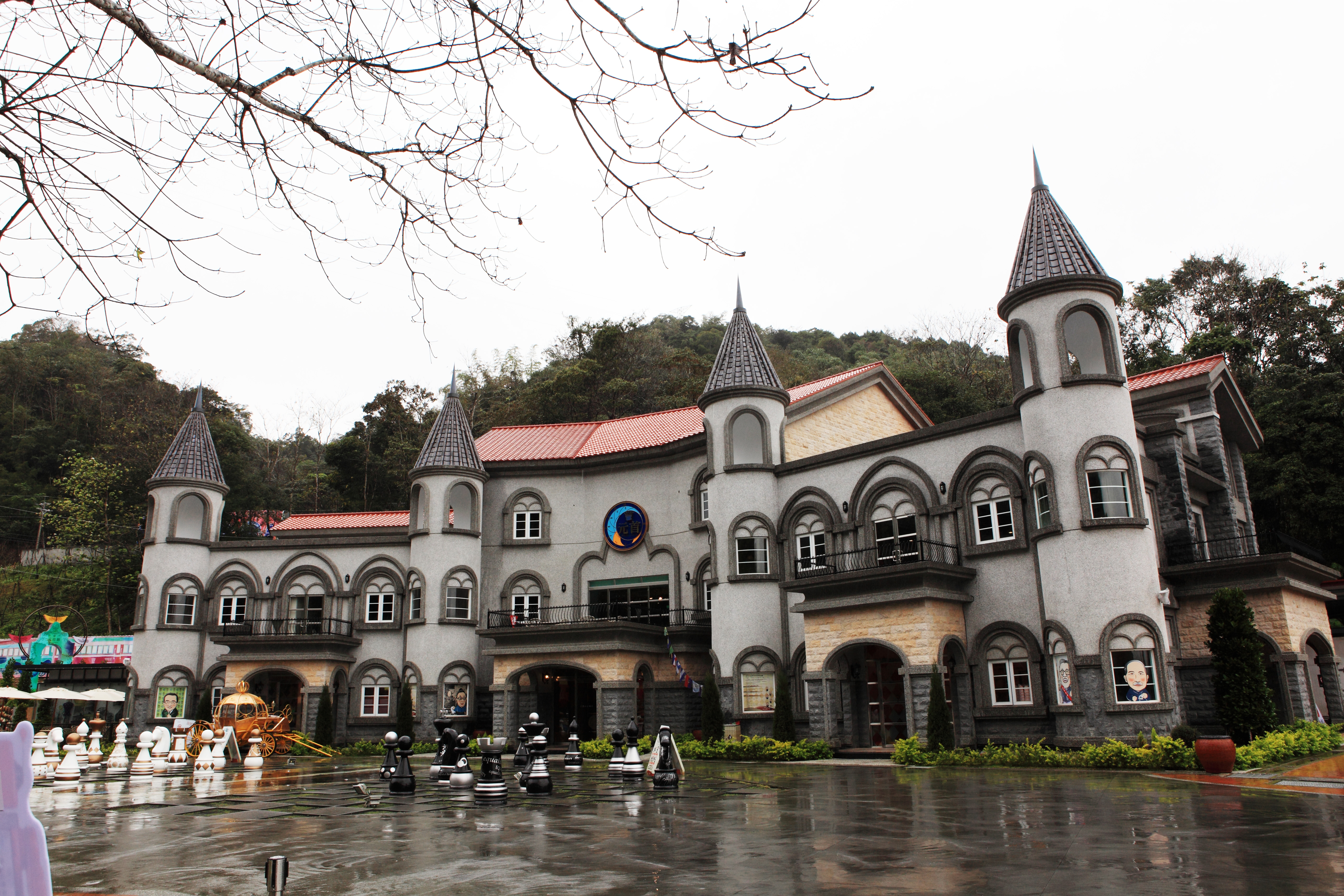 大黑松小倆口元首館