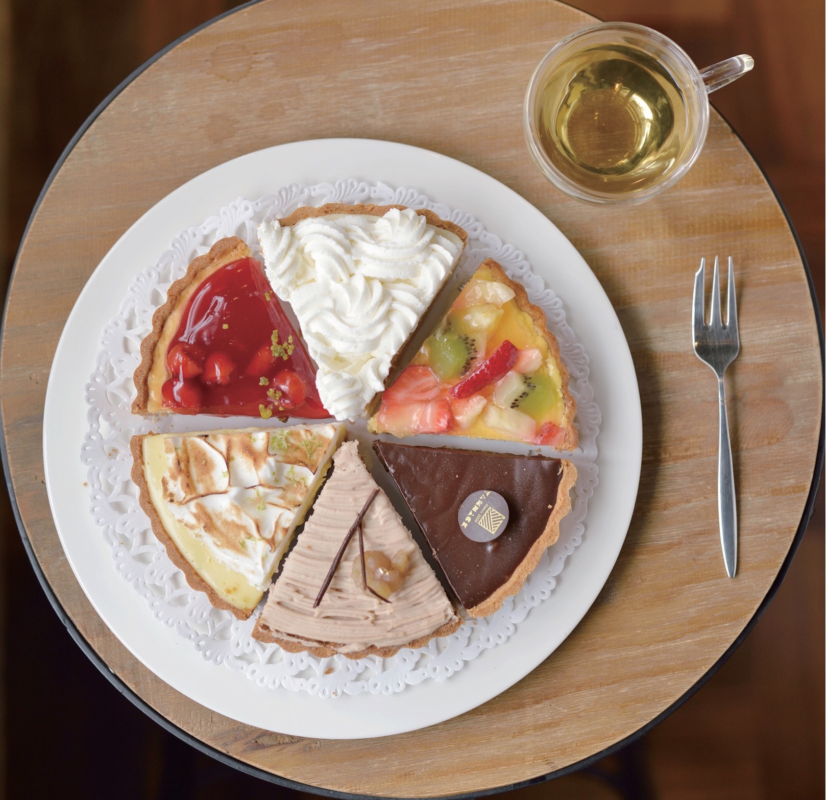 亞尼克夢想村1、2號店