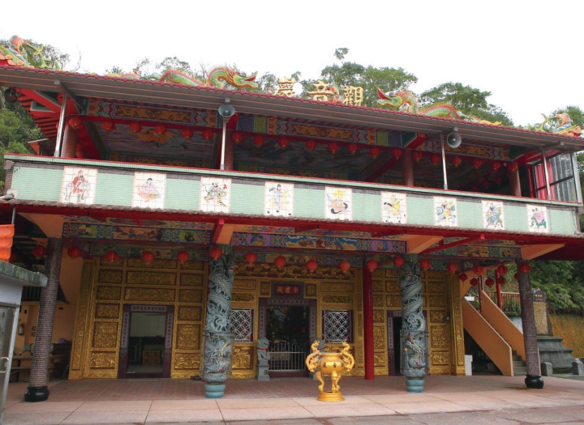 日據防空洞、觀音巖