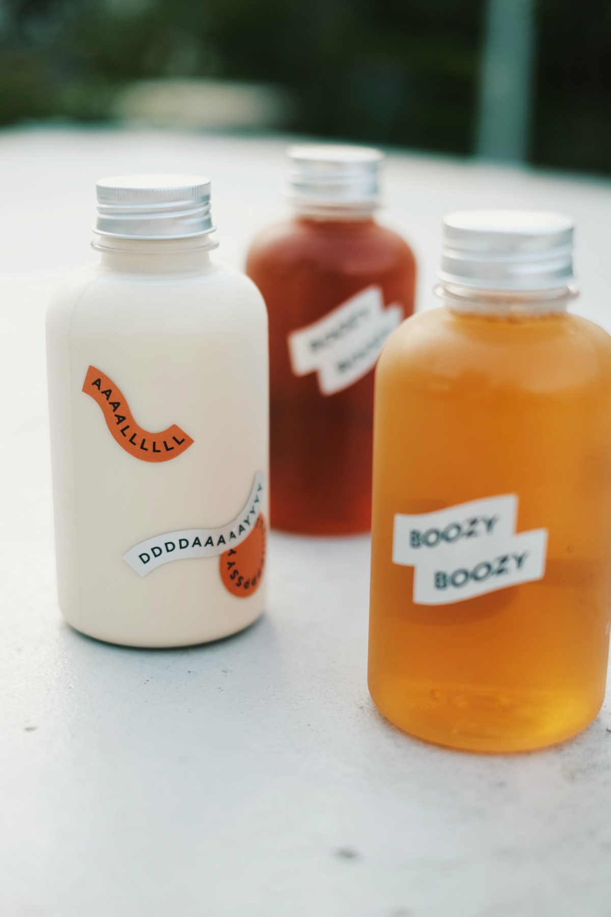大安區續攤新選擇！全新餐車「Boozy Boozy」集結熱炒小食、啤酒、特色調酒，打造都市裡的休憩站