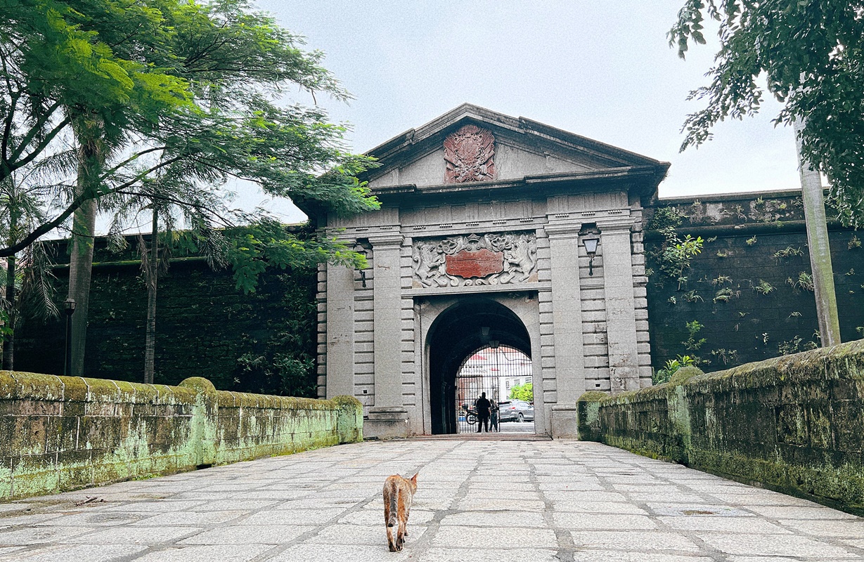 菲律賓馬尼拉旅遊景點推薦！漫步古王城區「Intramuros」，解鎖16世紀西班牙大航海時期輝煌一時的裏街深巷