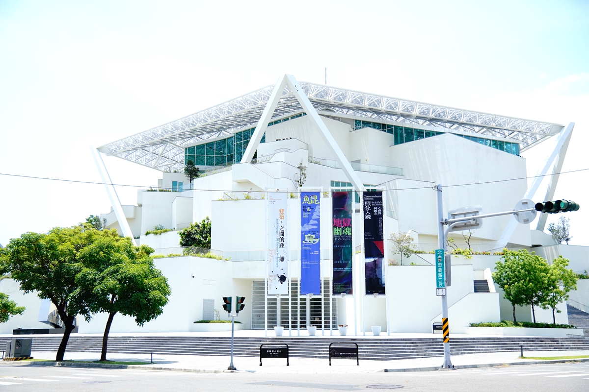 挑戰台灣最禁忌！南美館《亞洲的地獄與幽魂》展覽亮點：從民俗信仰、電影藝術到靈學禁忌，探討未知世界