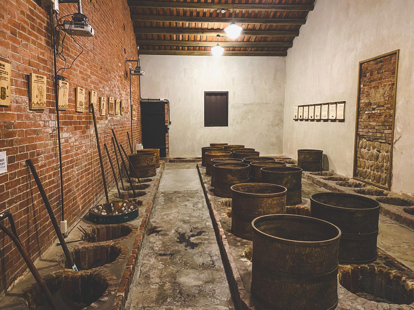 【走讀台北】到大稻埕欣賞完整製茶程序！集茶店、住宅、工廠一體的「新芳春行」