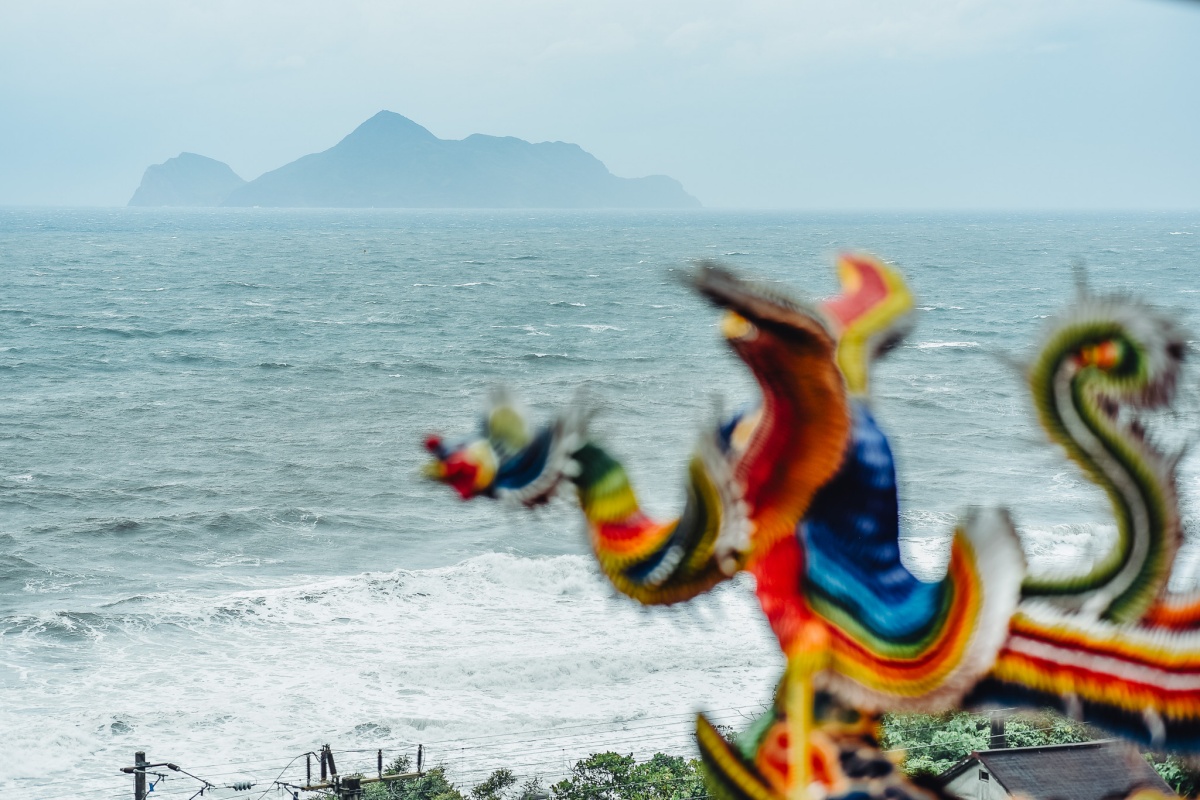 來趟愜意的蘭陽小旅行！宜蘭頭城景點推薦：從龜山島、海景咖啡廳到海潮公園一次收齊