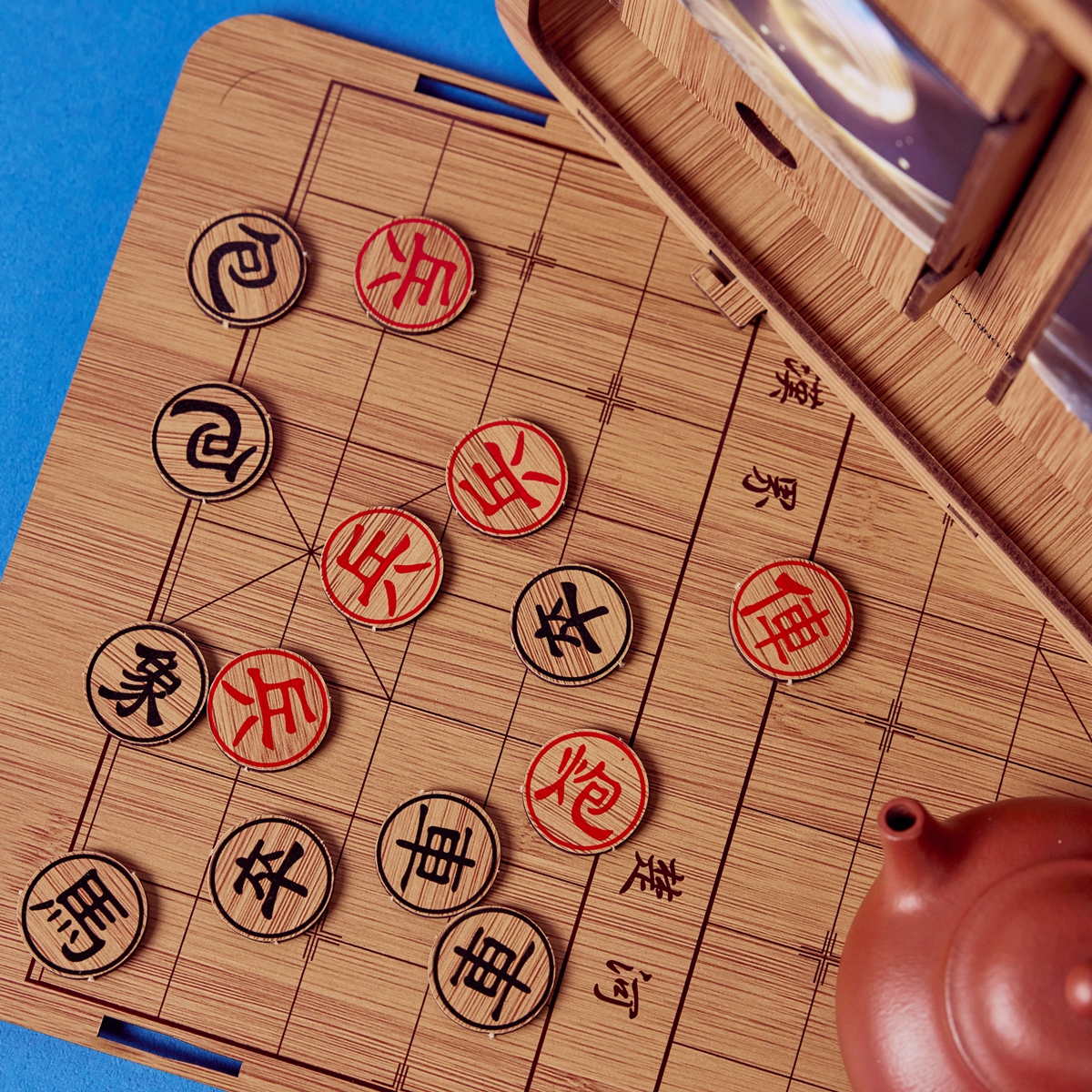 2023台灣燈會伴手禮是象棋禮盒耶！台北市政府結合在地設計品牌，特別推出4款燈會限定農曆春節禮盒