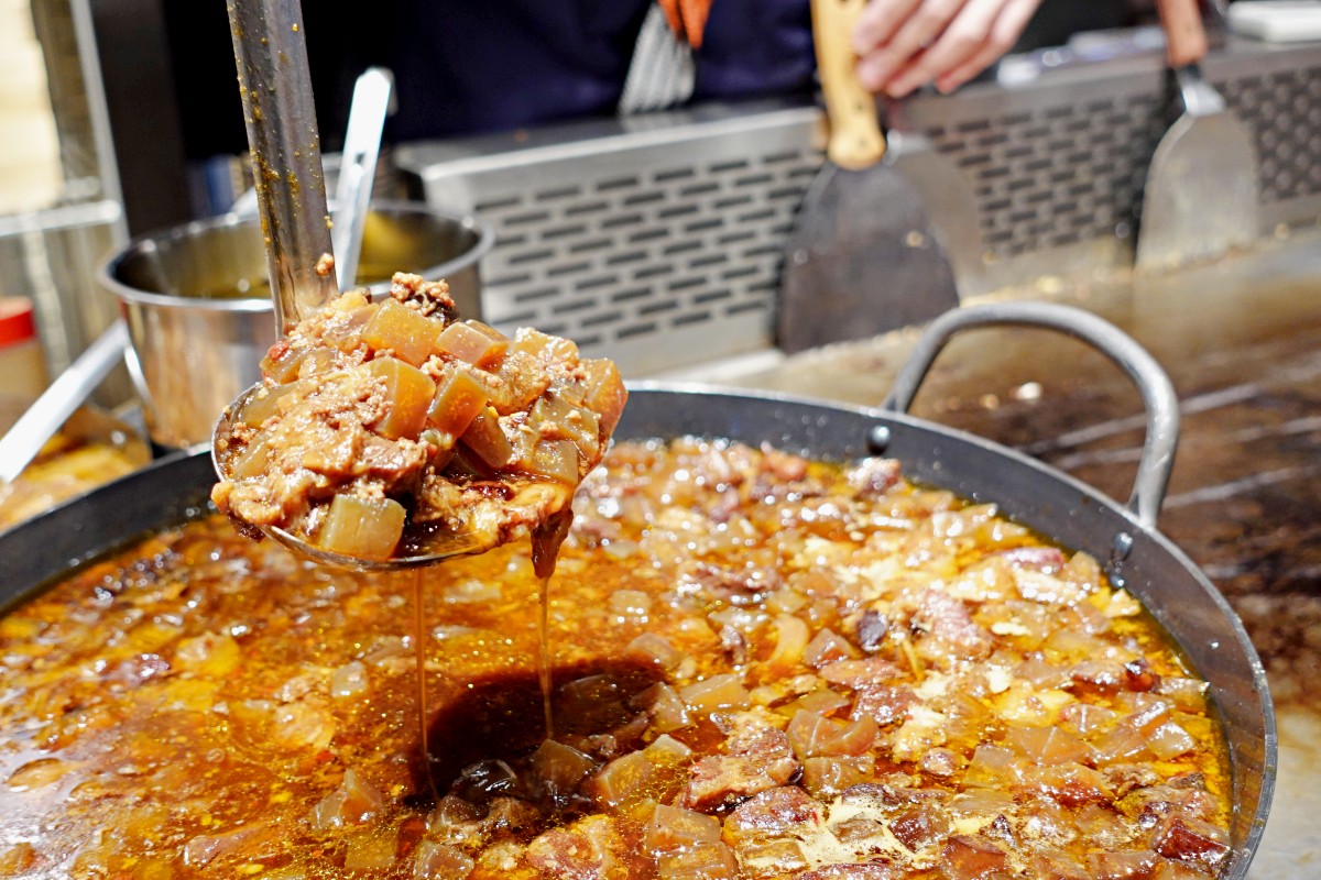 神戶美食台灣吃得到！日本長田本庄軒攜正宗鐵板燒與日式炒麵進駐新光三越信義A11