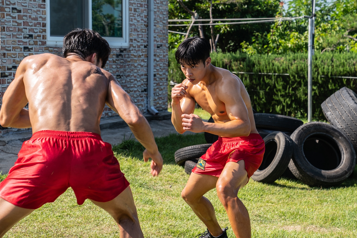 Netflix 6月新片有哪些？李俊昊《歡迎來到王之國》、安普賢《今生也請多指教》再現男人魅力