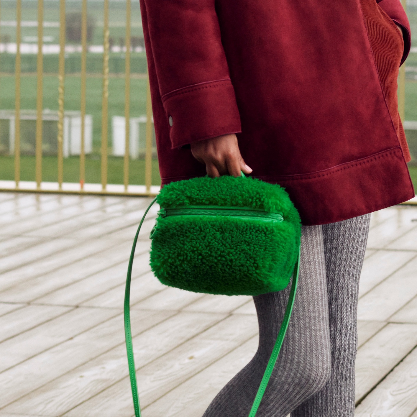 Longchamp 2023秋冬系列登場！以大膽亮色調扭轉秋冬色系印象，6大必買重點包款推薦