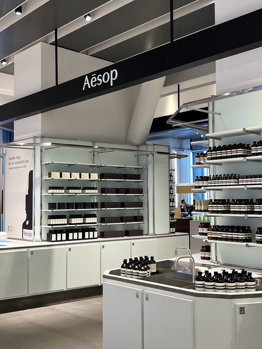 台北東區新光三越鑽石塔將開幕！緊鄰SOGO復興店，雙塔造型百貨公司逛街6攻略看這裡