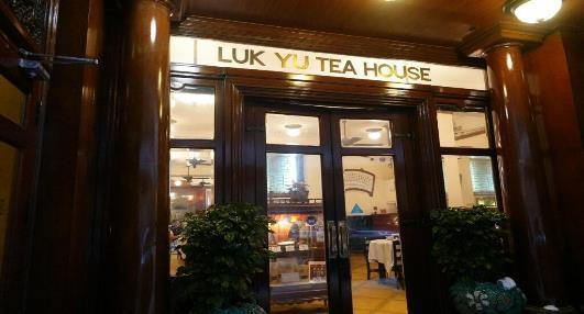 香港陸羽茶室品嘗經典港式早餐 西貢搭船出海體驗橋咀洲與鹽田梓 米其林一樂燒鵝結尾