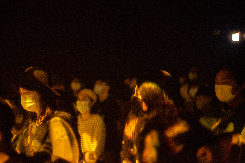 【Snow 音樂專欄】非關鍵少數的瞪鞋音樂光景＿鯨魚號《Lost in Transition》with 必順鄉村、天使心、最後大浪