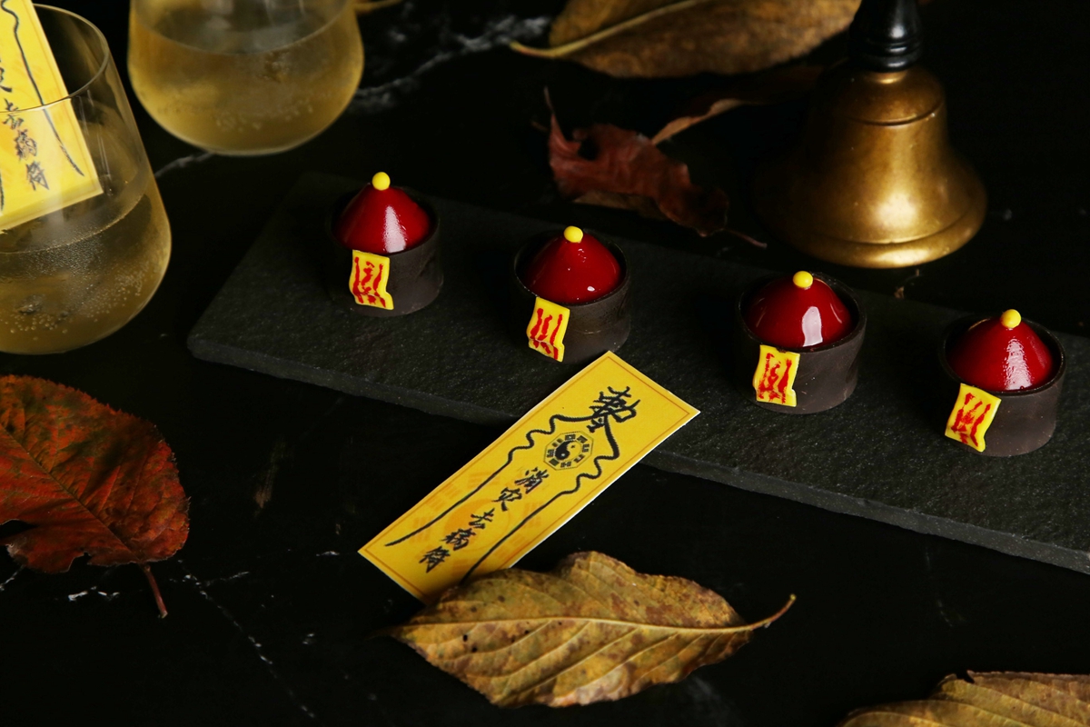 萬聖節一起來鬧鬼！全台飯店萬聖節活動精選整理，君品酒店爆血頭顱甜點驚嚇指數100% 
