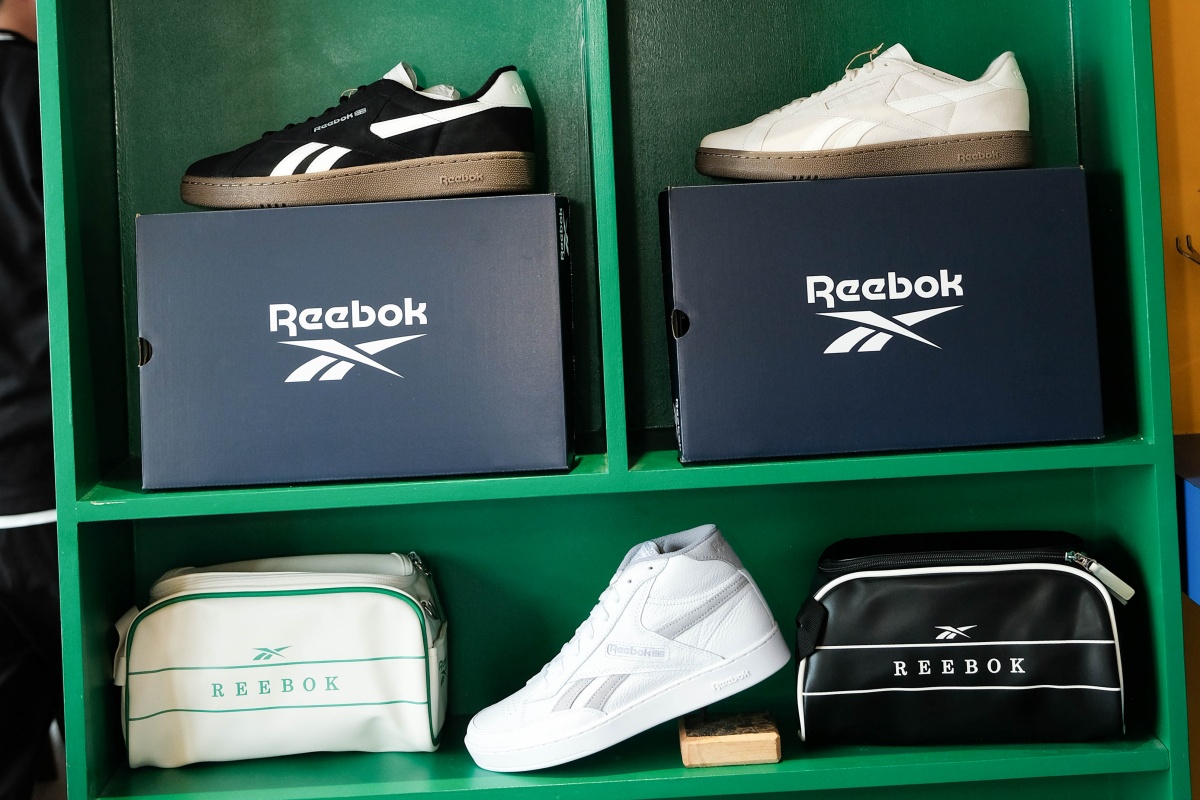 10月時尚品牌新店快遞！瑞典極簡品牌Acne Studio台灣首店、Reebok×港式飲茶聯名快閃等特色店家總整理