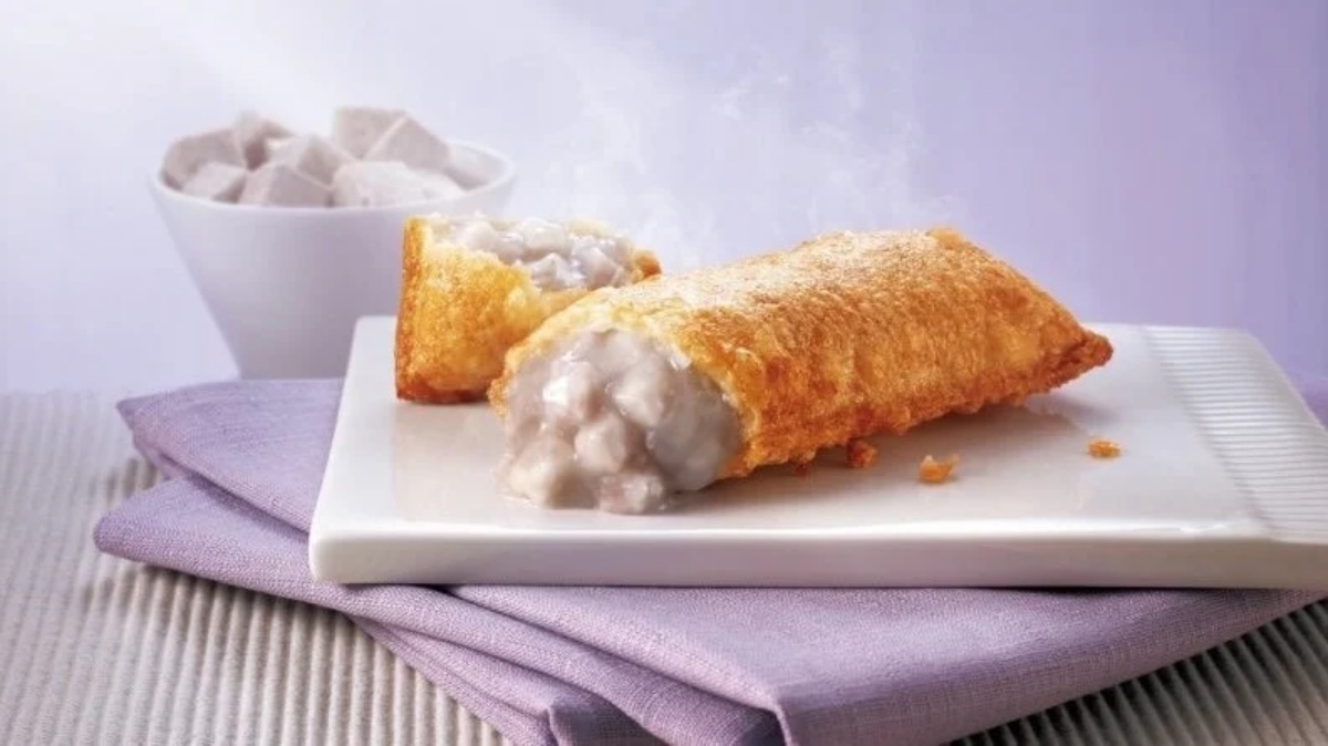 麥當勞真的沒有極限！全台限量30萬份「螯龍蝦堡」全新登場，滿滿龍蝦肉搭配布里歐麵包奢華指數破表