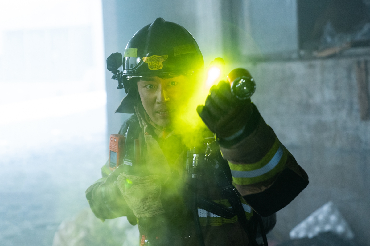 Disney+韓劇《災後調查日誌2》編劇頭的震撼彈太玩笑！主角被賜死、第5集才是真正的第二季開始