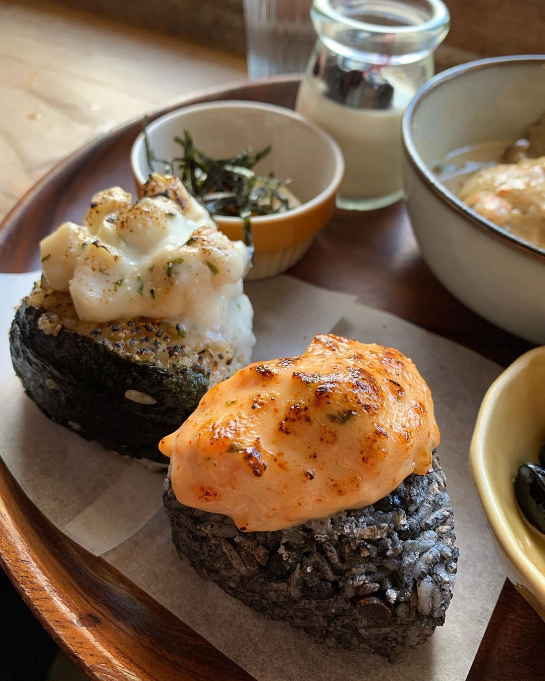 悠閒到南台灣度假！恆春墾丁早午餐推薦：高顏質飯糰套餐「麋谷」、南部必吃經典鍋燒麵「木可晨食」