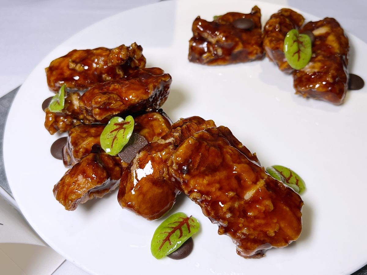 這道鳳梨蝦球沒鳳梨！維多麗亞酒店35歲新主廚用創意扭轉傳統粵菜的刻板印象