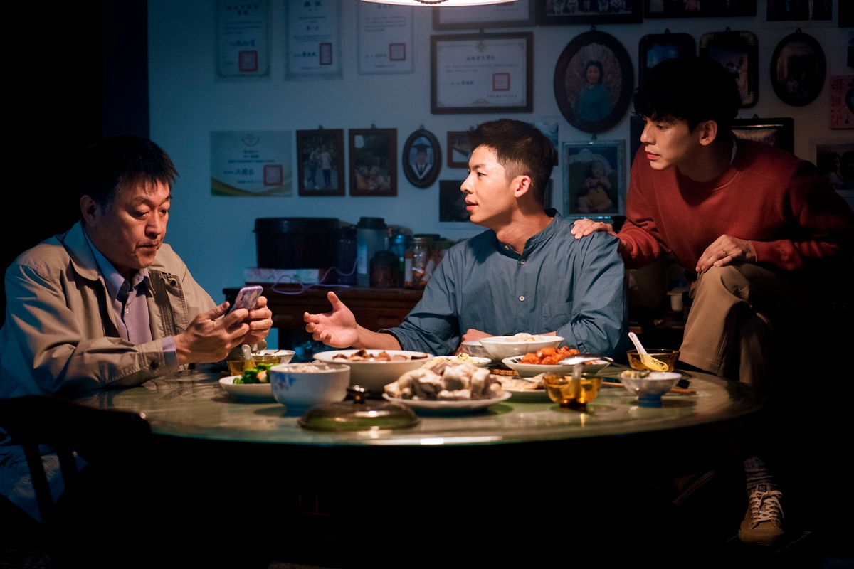 不敢相信～！許光漢、林柏宏《關於我和鬼變成家人的那件事》8/10上架Netflix