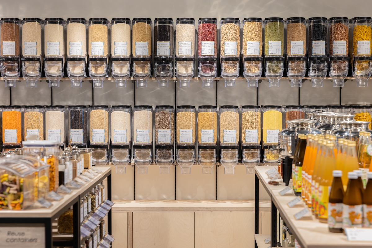 不「塑」之客請注意！無包裝商店「Unpackaged . U商店」從三重邁進大直開二店，不再付錢買包裝