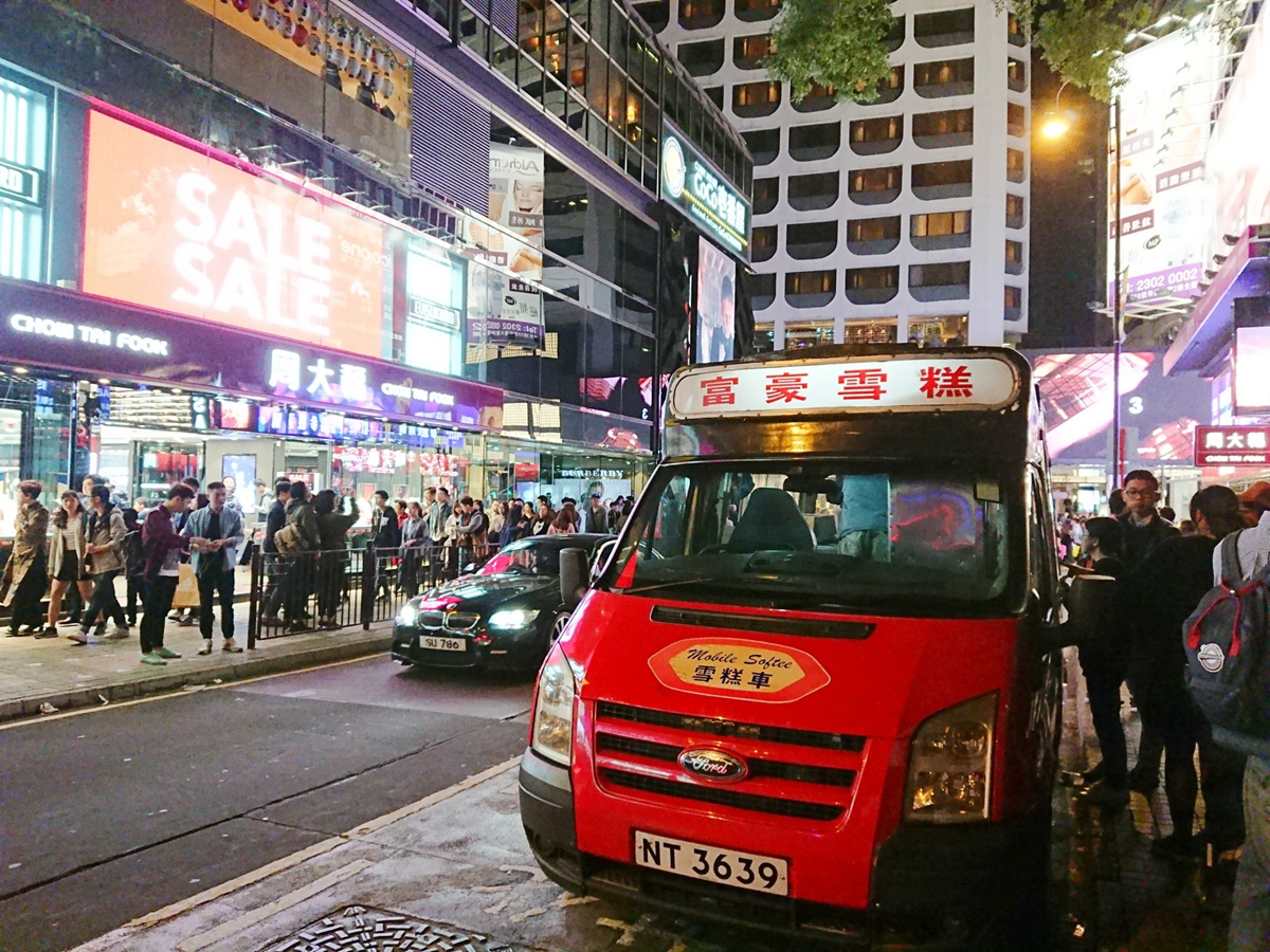 香港旅遊什麼必吃？米其林餐廳、楊枝甘露、芝麻糊以及港片電影景點是風格旅人的最愛