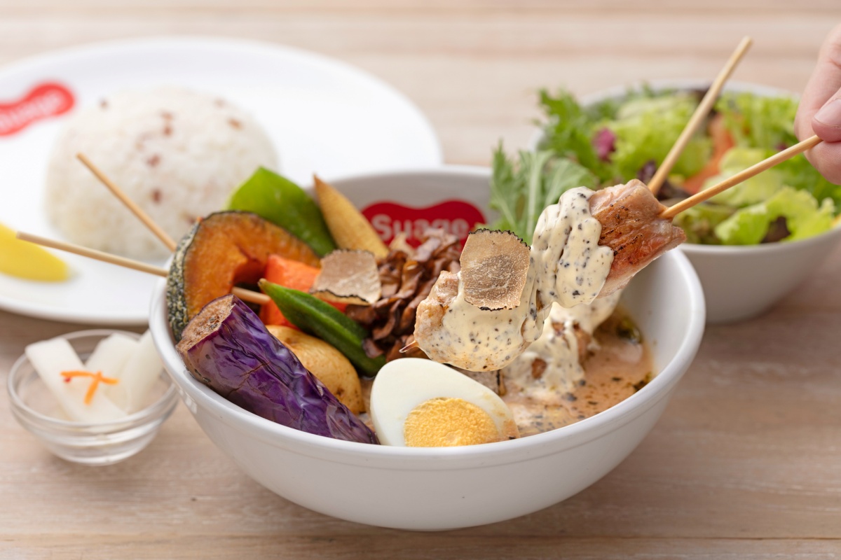 松露控的季節來了！BEPPIN、勝政豬排齊推「黑松露」料理，現刨黑松露薄片入菜超療癒