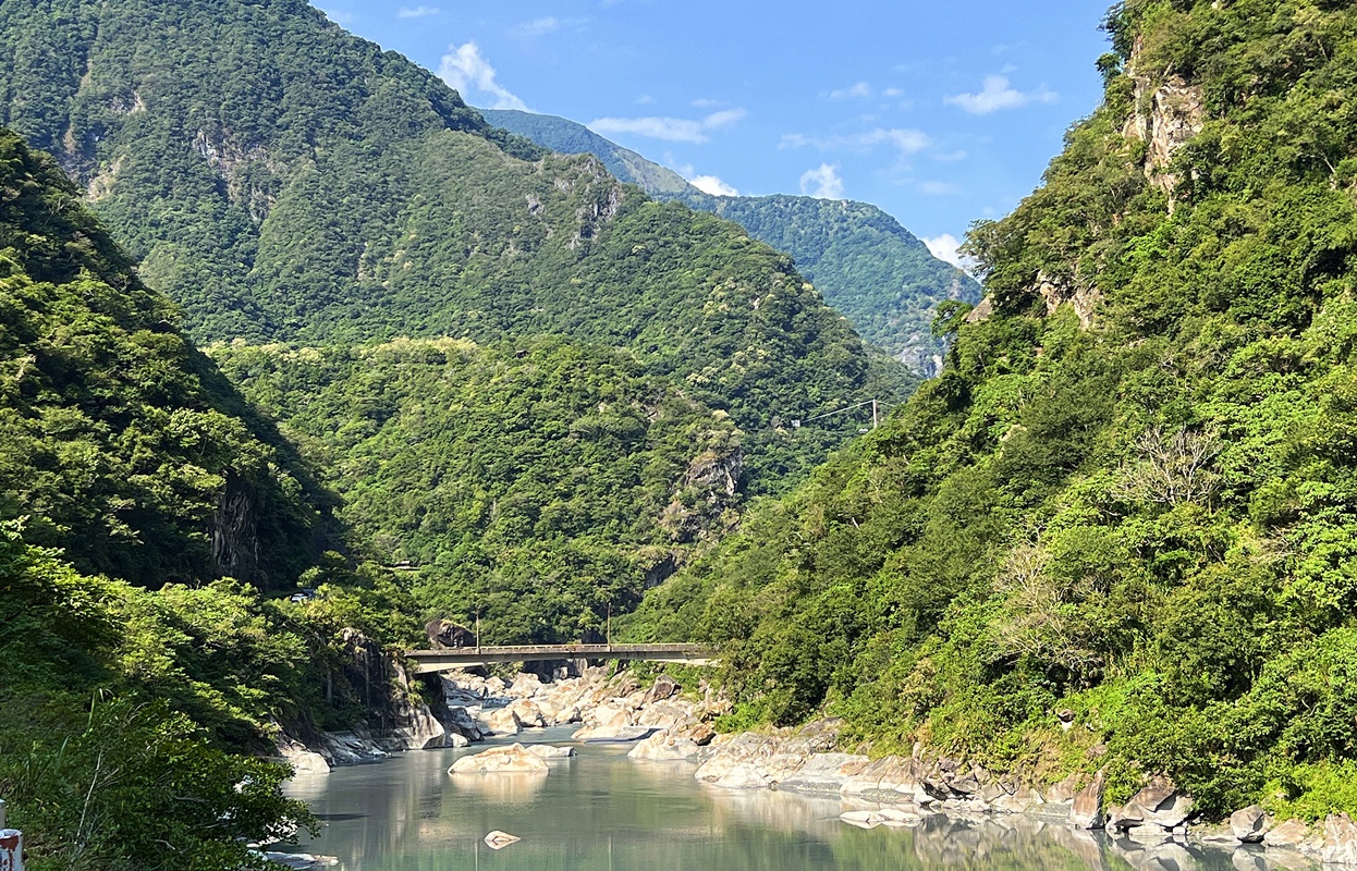 花蓮太魯閣山林藏著部落的過去！探訪合歡越嶺末段的百年遺址：太魯合流部落古道初體驗