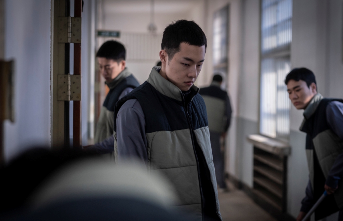 以暴制暴的復仇！《失控正義》看韓國新生代男演員金東輝、朴珍榮、宋健僖與忠武路演員同台飆戲