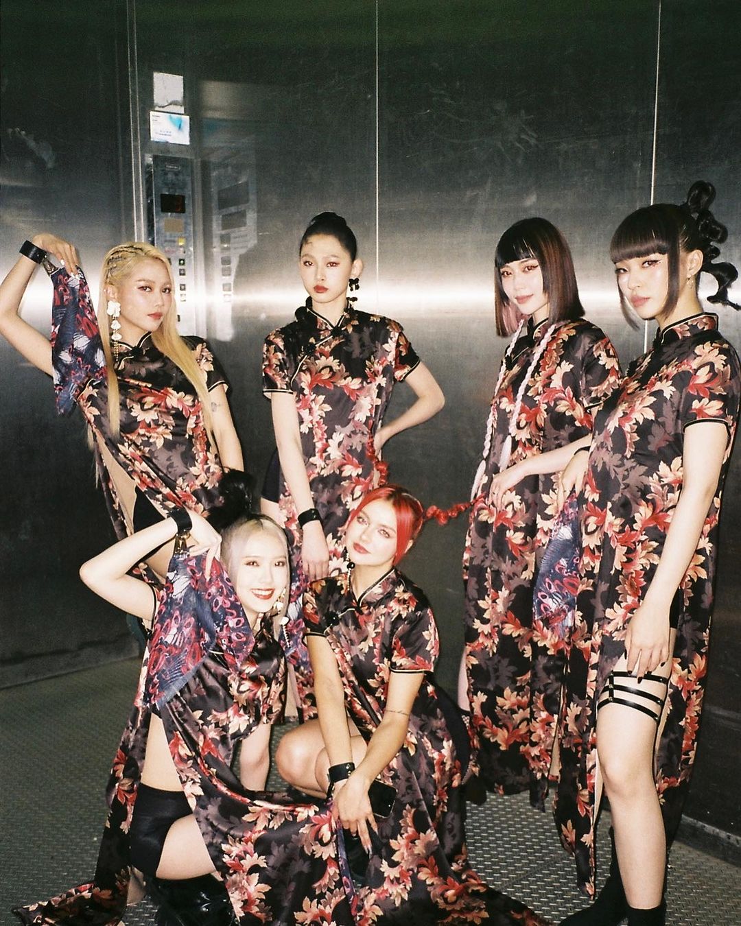 未來少女「週六寵粉日」登場！幻藍小熊、緋紅魅影輪番上陣表演，活動亮點總整理